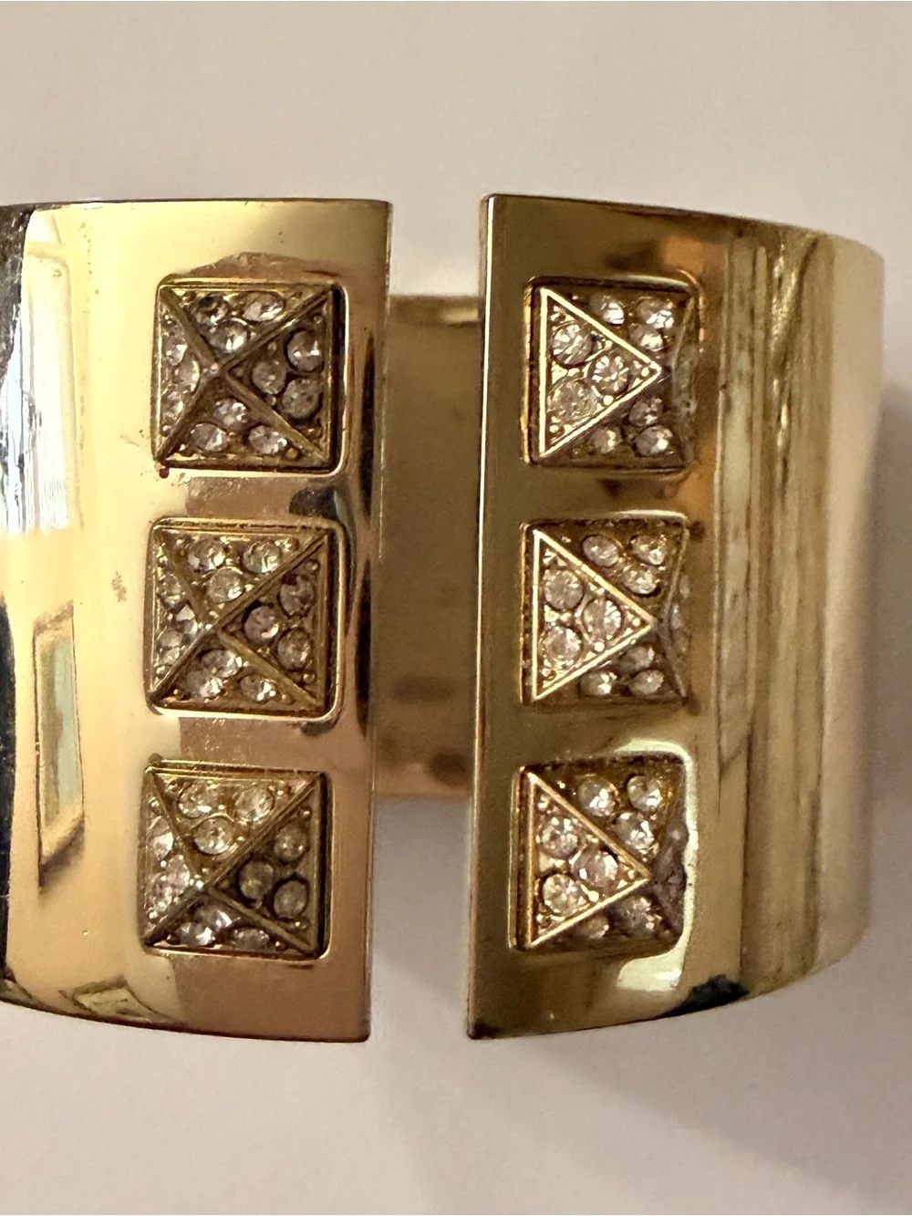 Victoria’s Secret gold bracelet